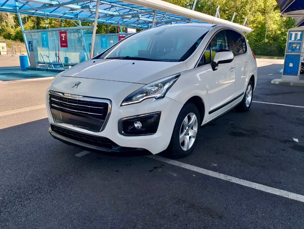 WhatsApp Image 2025-10-23 à 01.12.00_156429c9.webp